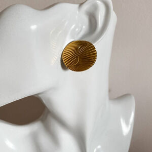 VTG Gold Ribbed Round S Stud Earrings